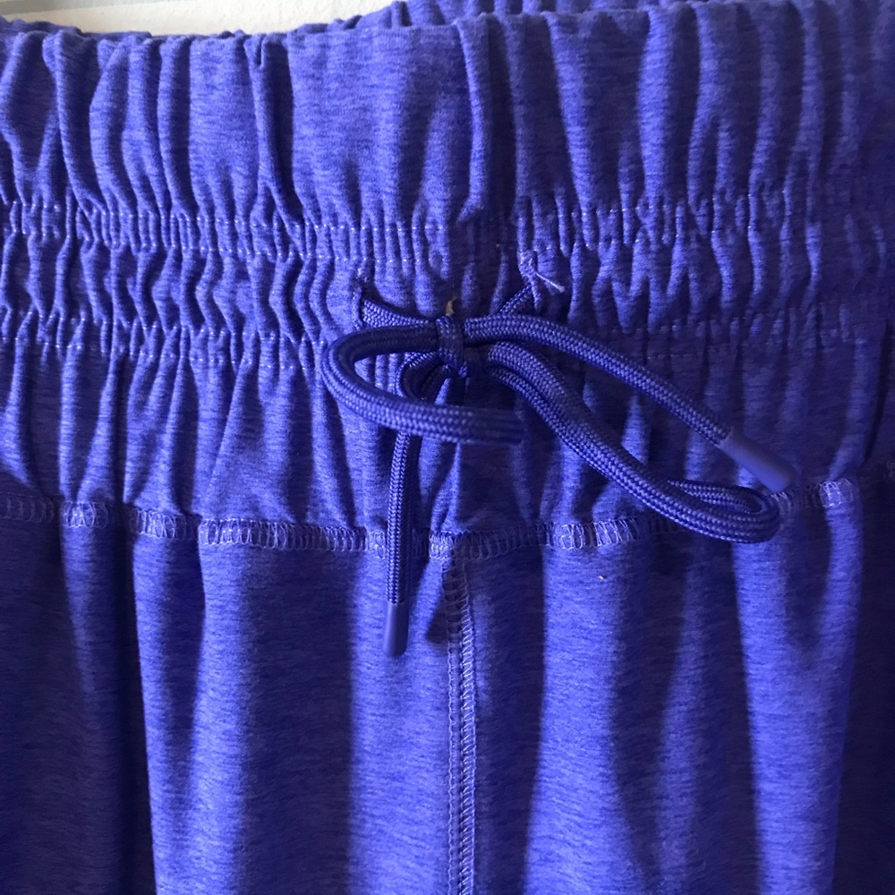 Women's Elastic Waist Joggers in Blue - Picture 3 of 6